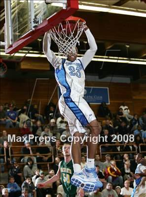 Thumbnail 3 in Santa Rita vs. Compton (MaxPreps Holiday Classic) photogallery.