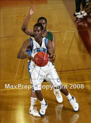 Thumbnail 1 in Santa Rita vs. Compton (MaxPreps Holiday Classic) photogallery.