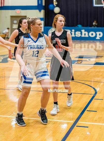 Thumbnail 3 in Indianapolis Cardinal Ritter @ Indianapolis Bishop Chatard photogallery.