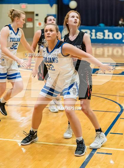 Thumbnail 2 in Indianapolis Cardinal Ritter @ Indianapolis Bishop Chatard photogallery.