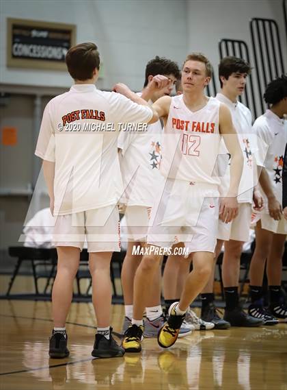 Thumbnail 2 in Lewiston vs. Post Falls photogallery.