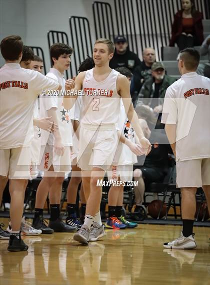 Thumbnail 2 in Lewiston vs. Post Falls photogallery.