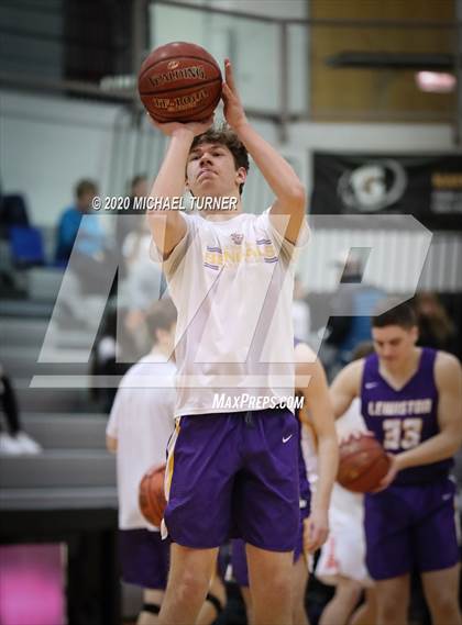 Thumbnail 2 in Lewiston vs. Post Falls photogallery.