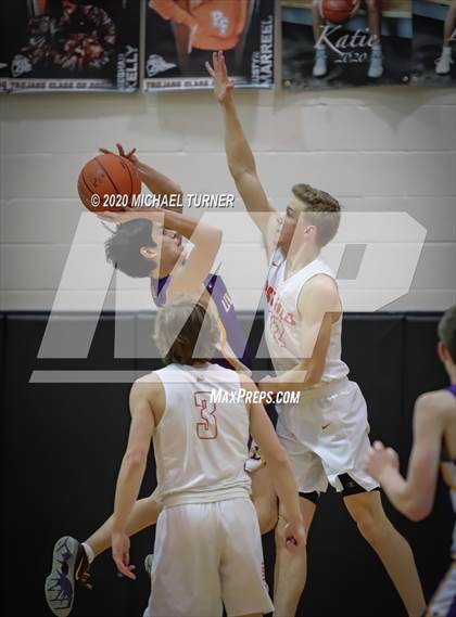 Thumbnail 2 in Lewiston vs. Post Falls photogallery.