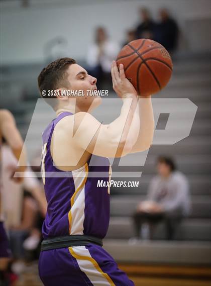 Thumbnail 3 in Lewiston vs. Post Falls photogallery.