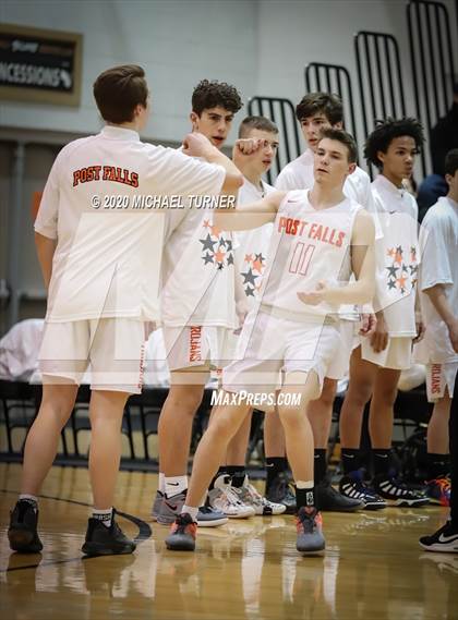 Thumbnail 1 in Lewiston vs. Post Falls photogallery.