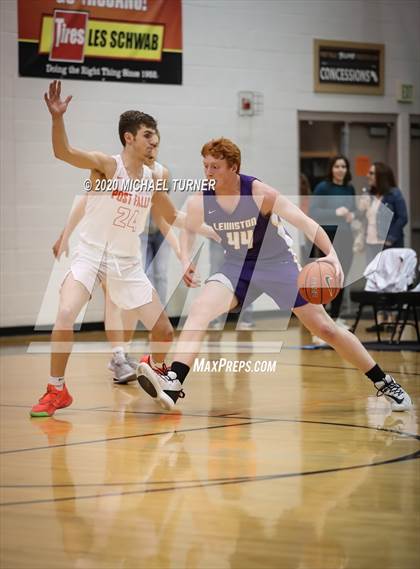 Thumbnail 1 in Lewiston vs. Post Falls photogallery.