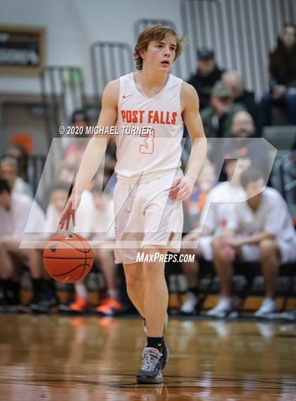 Thumbnail 3 in Lewiston vs. Post Falls photogallery.