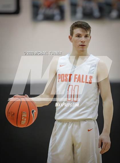 Thumbnail 2 in Lewiston vs. Post Falls photogallery.