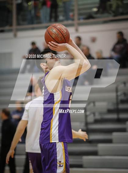 Thumbnail 2 in Lewiston vs. Post Falls photogallery.