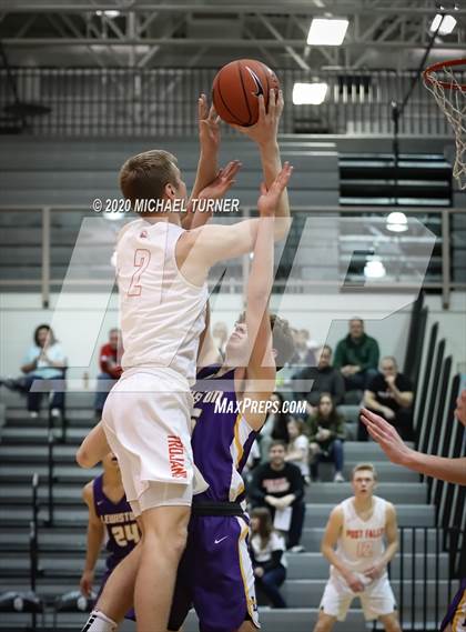 Thumbnail 2 in Lewiston vs. Post Falls photogallery.