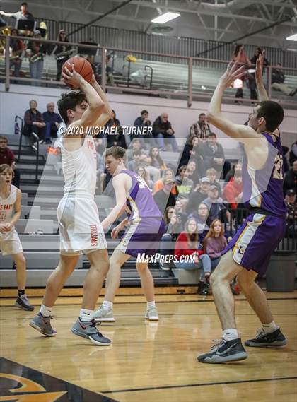 Thumbnail 1 in Lewiston vs. Post Falls photogallery.