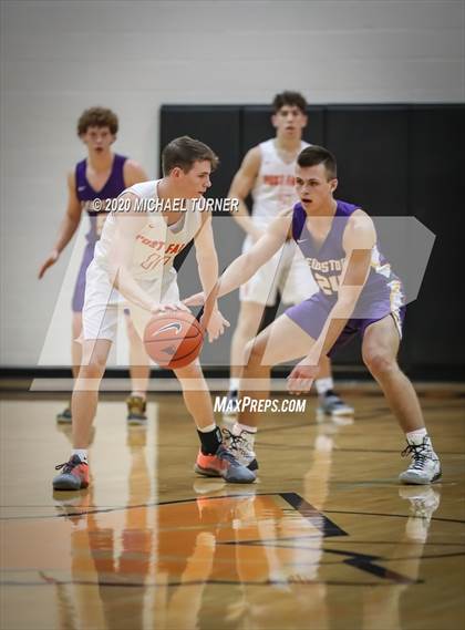 Thumbnail 1 in Lewiston vs. Post Falls photogallery.