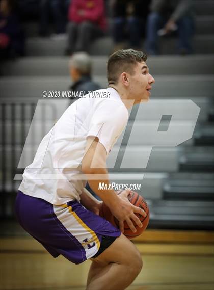 Thumbnail 3 in Lewiston vs. Post Falls photogallery.