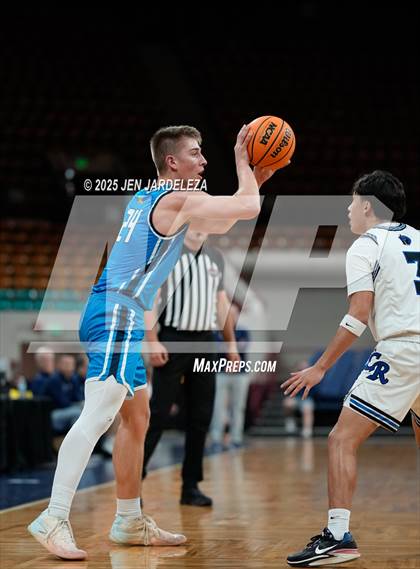 Thumbnail 2 in Timnath vs. Coal Ridge (CHSAA 4A Great 8) photogallery.