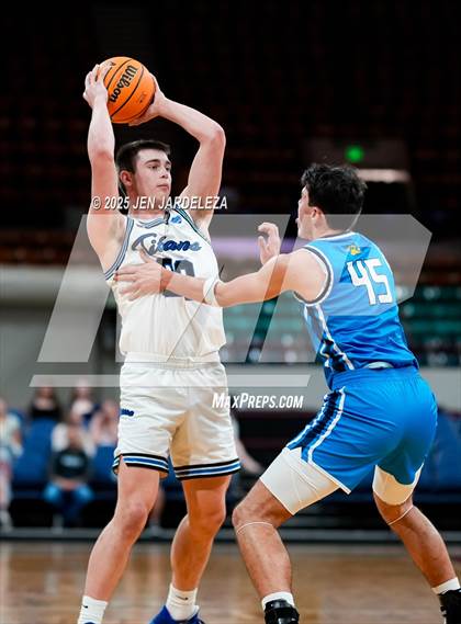 Thumbnail 2 in Timnath vs. Coal Ridge (CHSAA 4A Great 8) photogallery.