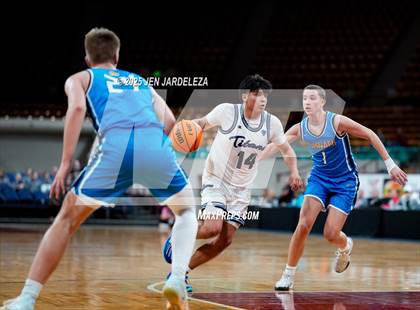 Thumbnail 2 in Timnath vs. Coal Ridge (CHSAA 4A Great 8) photogallery.