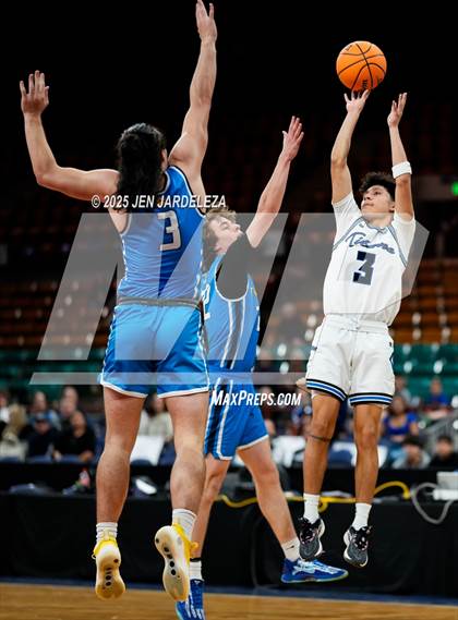 Thumbnail 2 in Timnath vs. Coal Ridge (CHSAA 4A Great 8) photogallery.