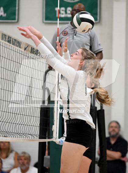 Thumbnail 2 in Girls Prep @ Notre Dame photogallery.