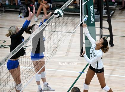 Thumbnail 1 in Girls Prep @ Notre Dame photogallery.