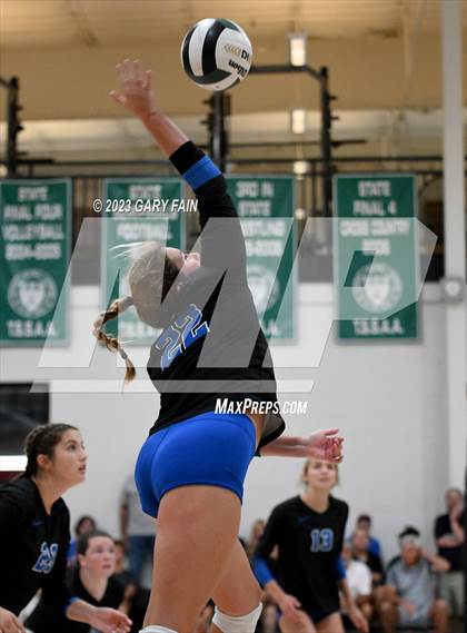 Thumbnail 1 in Girls Prep @ Notre Dame photogallery.