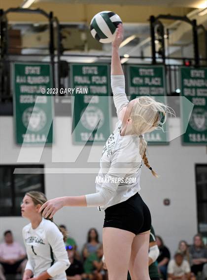 Thumbnail 2 in Girls Prep @ Notre Dame photogallery.