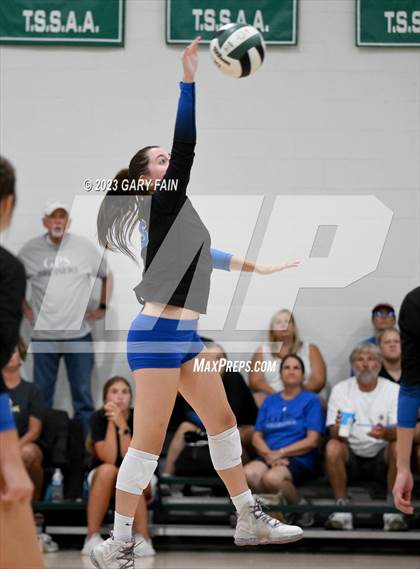 Thumbnail 1 in Girls Prep @ Notre Dame photogallery.