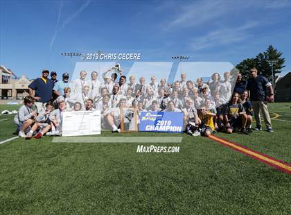 Thumbnail 3 in Jamesville-DeWitt vs. Shoreham-Wading River (NYSPHSAA Class C Final) photogallery.