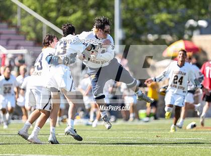 Thumbnail 2 in Jamesville-DeWitt vs. Shoreham-Wading River (NYSPHSAA Class C Final) photogallery.