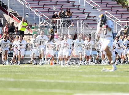 Thumbnail 1 in Jamesville-DeWitt vs. Shoreham-Wading River (NYSPHSAA Class C Final) photogallery.