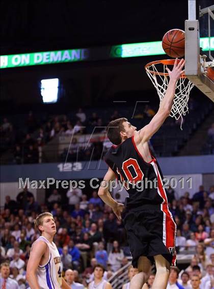 Thumbnail 1 in Watertown vs Whitinsville Christian (MIAA Division 3 Final) photogallery.