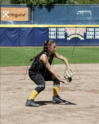 Thumbnail 2 in Alameda vs Pinole Valley (2A Sec. East Bay Final) photogallery.