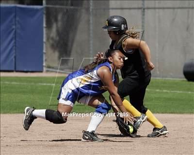 Thumbnail 1 in Alameda vs Pinole Valley (2A Sec. East Bay Final) photogallery.