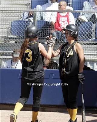 Thumbnail 2 in Alameda vs Pinole Valley (2A Sec. East Bay Final) photogallery.