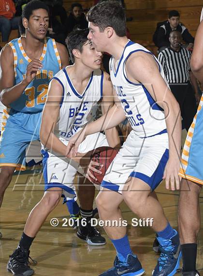 Thumbnail 2 in Davis vs. Burbank (Adidas Challenge) photogallery.