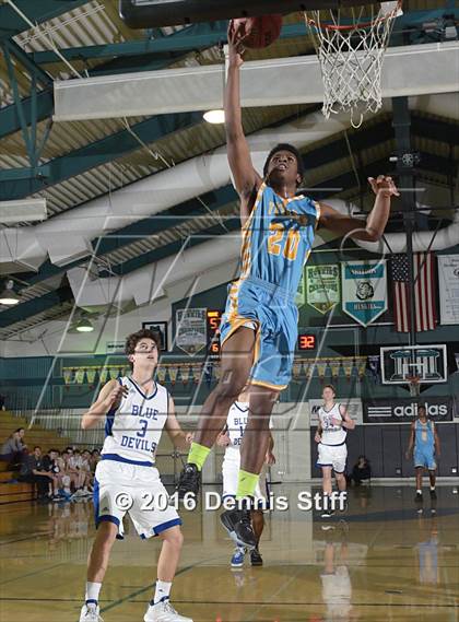 Thumbnail 3 in Davis vs. Burbank (Adidas Challenge) photogallery.