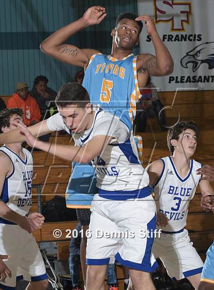 Thumbnail 2 in Davis vs. Burbank (Adidas Challenge) photogallery.