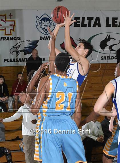 Thumbnail 1 in Davis vs. Burbank (Adidas Challenge) photogallery.