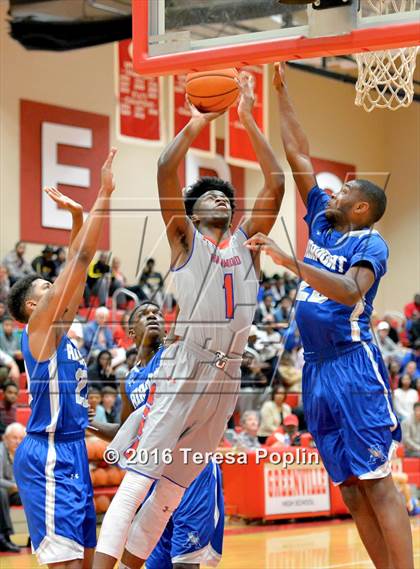 Thumbnail 3 in Hammond vs Airport (C. Dan Joyner Poinsettia Classic) photogallery.