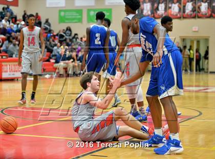 Thumbnail 3 in Hammond vs Airport (C. Dan Joyner Poinsettia Classic) photogallery.