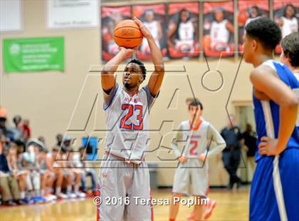 Thumbnail 1 in Hammond vs Airport (C. Dan Joyner Poinsettia Classic) photogallery.