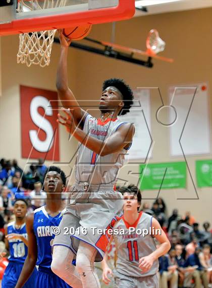Thumbnail 2 in Hammond vs Airport (C. Dan Joyner Poinsettia Classic) photogallery.