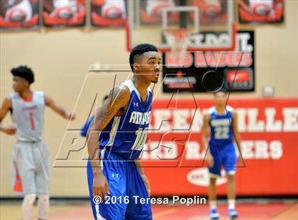 Thumbnail 1 in Hammond vs Airport (C. Dan Joyner Poinsettia Classic) photogallery.