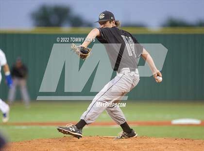 Thumbnail 3 in Comanche @ Brock photogallery.