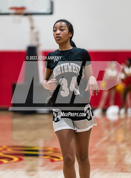 Thumbnail 3 in Northwest @ Brusly (LHSAA Division II Non-Select Round 2) photogallery.