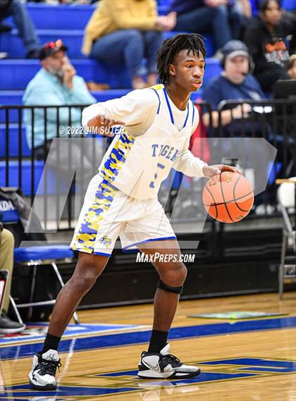 Thumbnail 3 in Rockdale vs Lexington photogallery.