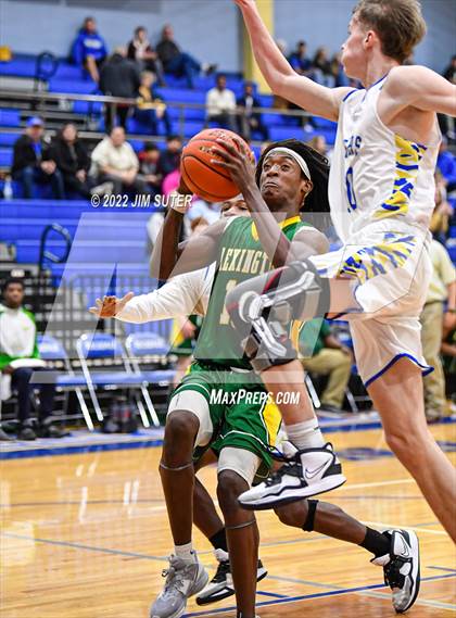 Thumbnail 3 in Rockdale vs Lexington photogallery.
