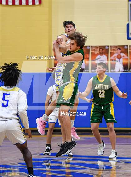Thumbnail 2 in Rockdale vs Lexington photogallery.