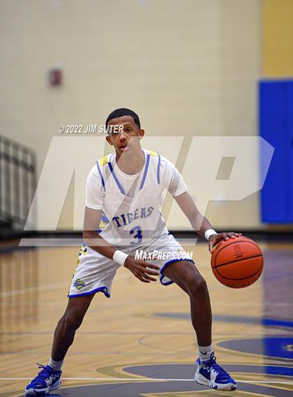 Thumbnail 2 in Rockdale vs Lexington photogallery.