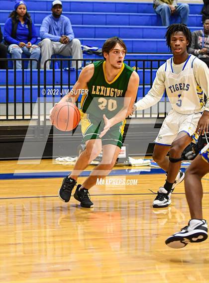 Thumbnail 2 in Rockdale vs Lexington photogallery.